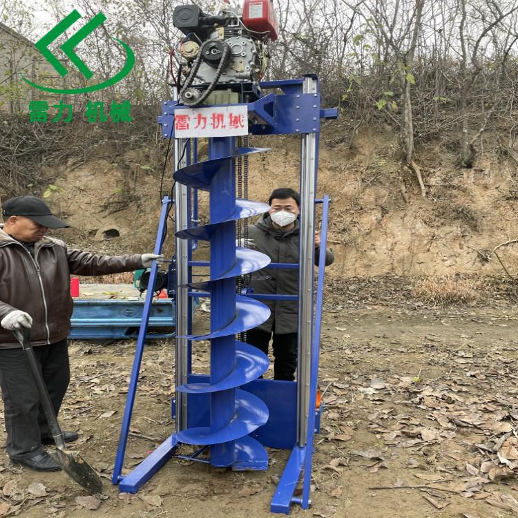 打樁鑽孔機.jpg 打樁鑽孔機(jī).jpg