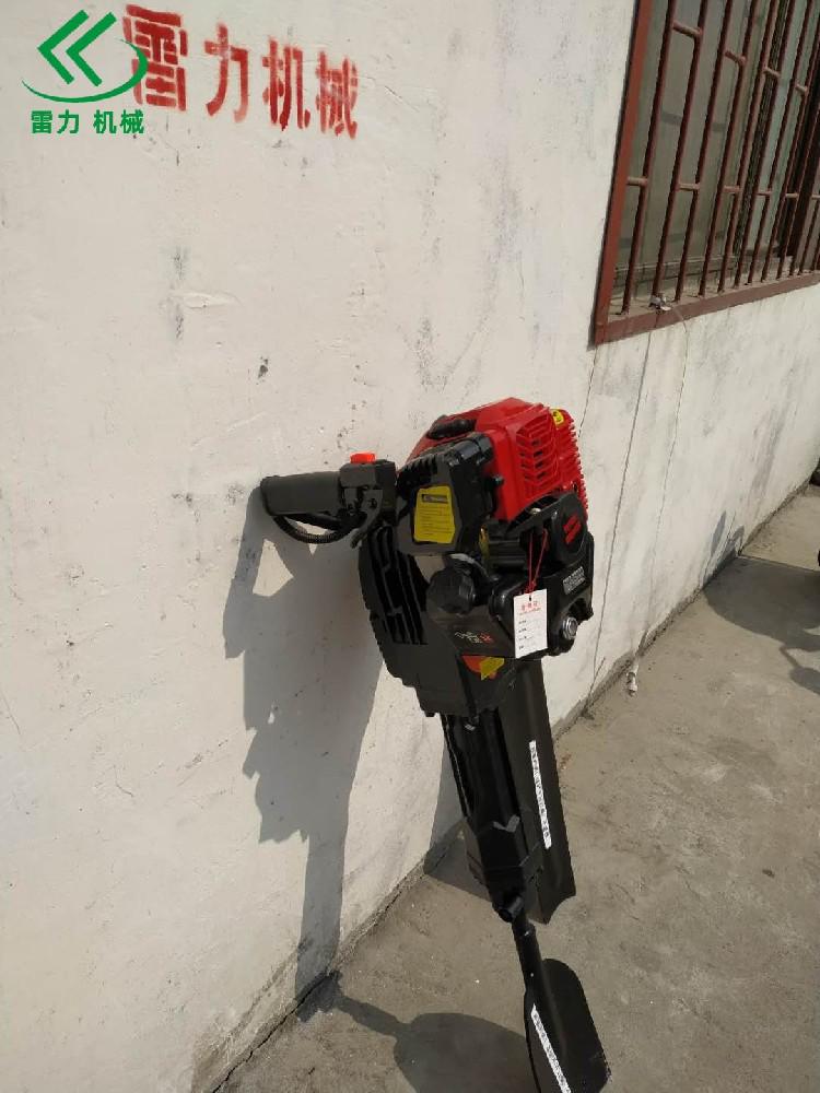 挖樹機功能性強又多(duō) 挖樹機功能(néng)性強又多