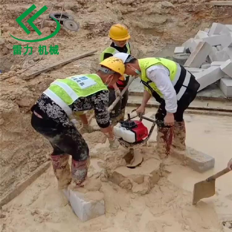 光伏太陽（yáng）能（néng）打樁機埋管道（dào）地下鑽孔